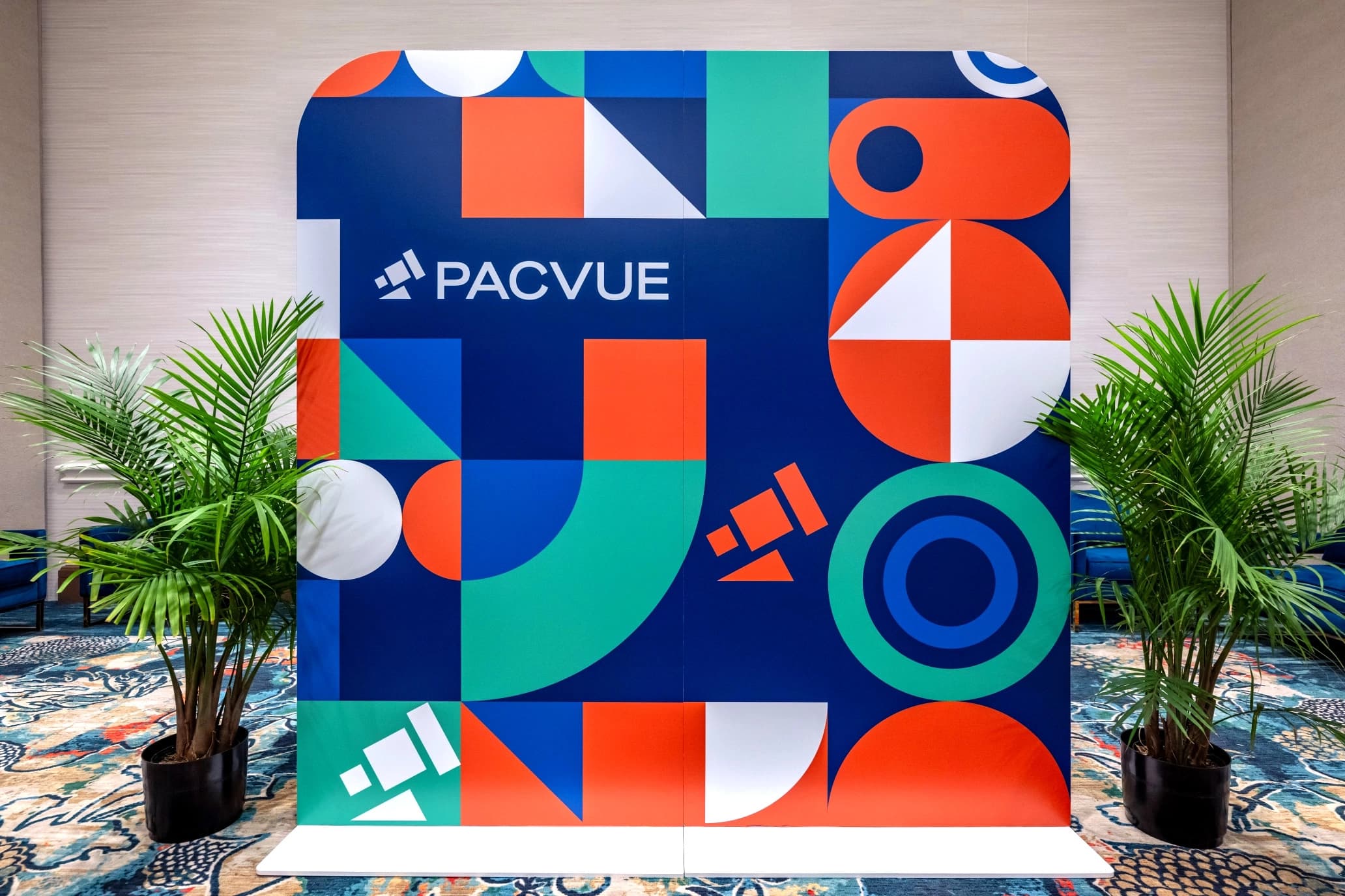 Pacvue Meeting Room, branded meeting room, for GroceryShop